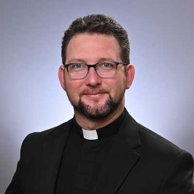 Rev. Mateusz Darlak