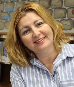 Mrs. Larisa Kholodnaya