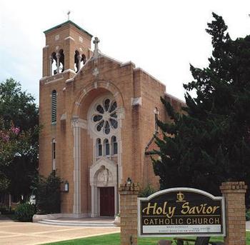 Celebrating creative parishes! Holy Savior in Lockport!